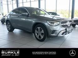 Grau Gebraucht 2020 Mercedes GLC220 Limousine | 44.850 € (Etwas zu teuer)