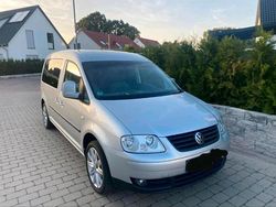 Silber Gebraucht 2008 VW Caddy Maxi Life Van / Kleinbus | 6.800 € (Teuer)