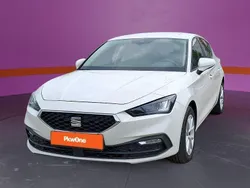 Weiß Gebraucht 2022 Seat Leon Style Limousine | 17.930 € (Guter Preis)