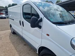 Weiß Gebraucht 2012 Opel Vivaro Van | 9.300 €