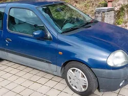 Blau Gebraucht 1999 Renault Clio II Kleinwagen | 1.999 € (Fairer Preis)