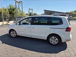 Weiß Gebraucht 2016 VW Sharan Highline Van / Kleinbus | 11.000 € (Superpreis)
