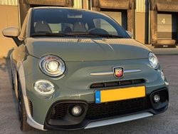 Grün Gebraucht 2020 Abarth 695 70th Anniversary Kleinwagen | 18.500 €