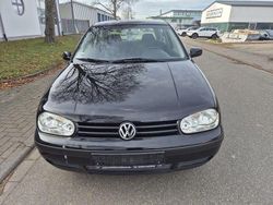 Schwarz Gebraucht 2002 VW Golf IV Basis Limousine | 1.799 € (Fairer Preis)