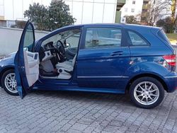Blau Gebraucht 2010 Mercedes 200 Kombi | 7.690 € (Fairer Preis)