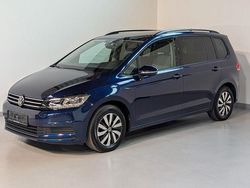 Blau Gebraucht 2023 VW Touran Van / Kleinbus | 28.990 € (Fairer Preis)