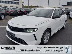 Weiß Gebraucht 2023 Opel Astra Elegance Kombi | 21.350 € (Teuer)