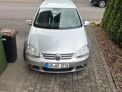 Silber Gebraucht 2006 VW Golf V Limousine | 2.999 € (Teuer)