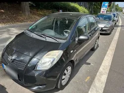 Schwarz Gebraucht 2008 Toyota Yaris Cool Limousine | 1.700 € (Fairer Preis)