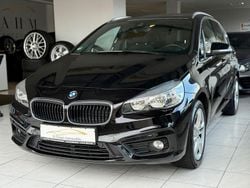 Schwarz Gebraucht 2016 BMW 218 Active Tourer Advantage Van / Kleinbus | 7.590 € (Guter Preis)