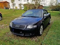 Schwarz Gebraucht 2004 Audi A4 Cabriolet Cabrio | 12.880 €