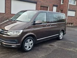 Braun Gebraucht 2016 VW T6 Van | 30.345 € (Guter Preis)