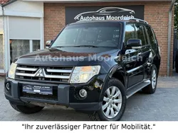 Schwarz Gebraucht 2011 Mitsubishi Pajero Intense SUV | 11.999 € (Guter Preis)