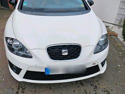 Weiß Gebraucht 2011 Seat Leon FR Limousine | 5.300 € (Fairer Preis)