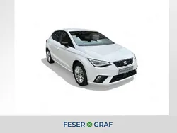 Candyweiß Gebraucht 2024 Seat Ibiza FR Limousine | 17.220 € (Superpreis)