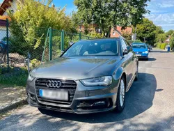Grau Gebraucht 2015 Audi A4 Comfort Kombi | 14.600 € (Fairer Preis)