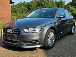 Grau Gebraucht 2013 Audi A3 Limousine | 12.000 €