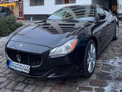 Schwarz Gebraucht 2014 Maserati Quattroporte Limousine | 26.200 € (Teuer)