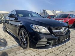 Schwarz/baltic black Gebraucht 2020 Mercedes C200 AMG line Limousine | 24.700 € (Teuer)
