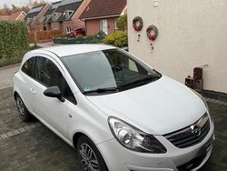 Weiß Gebraucht 2010 Opel Corsa Sport Kleinwagen | 3.900 € (Fairer Preis)