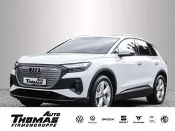 Gletscherweiß metallic Gebraucht 2022 Audi Q4 e-tron Basis SUV | 27.989 € (Fairer Preis)