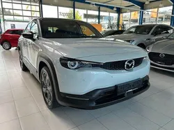 Ceramic metallic 3tone Gebraucht 2020 Mazda MX30 SUV | 14.900 € (Fairer Preis)