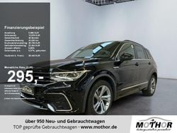 Deep black perleffekt (metallic) Gebraucht 2023 VW Tiguan R-line SUV | 28.437 € (Guter Preis)