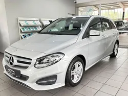 Silber Gebraucht 2015 Mercedes B180 Van / Kleinbus | 15.990 € (Fairer Preis)