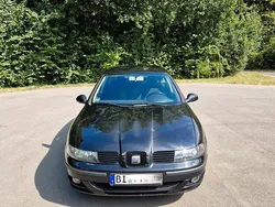 Schwarz Gebraucht 2003 Seat Leon Kombi | 1.350 € (Fairer Preis)