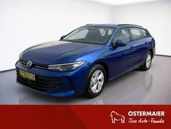 Reef blue Gebraucht 2024 VW Passat Kombi | 31.770 € (Guter Preis)