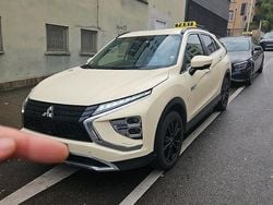 Weiß Gebraucht 2021 Mitsubishi Outlander SUV | 23.000 €