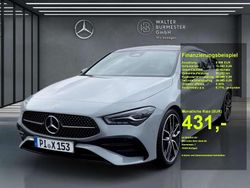 Grau Gebraucht 2025 Mercedes CLA200 Shooting Brake AMG Kombi | 39.950 €