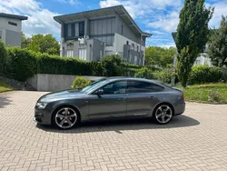 Grau Gebraucht 2015 Audi A5 Sportback Sport Limousine | 16.600 € (Etwas zu teuer)