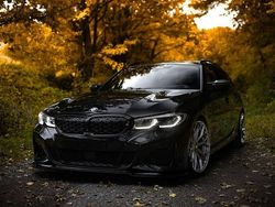 Schwarz Gebraucht 2021 BMW 318 M Sport Kombi | 22.999 € (Guter Preis)