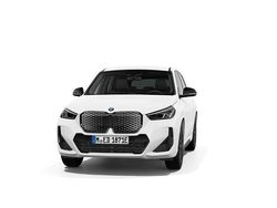 Gebraucht 2025 BMW iX1 Luxury Line SUV | 40.990 € (Superpreis)