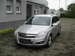 Silber Gebraucht 2008 Opel Astra Edition Limousine | 2.950 € (Fairer Preis)