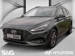 Gruen Neu 2025 Hyundai i30 Kombi | 25.680 € (Guter Preis)
