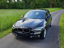 Schwarz Gebraucht 2013 BMW 116 Sport Line Kleinwagen | 8.200 € (Fairer Preis)