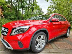 Rot Gebraucht 2018 Mercedes GLA180 SUV | 15.990 € (Guter Preis)