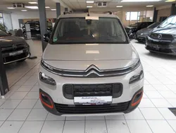 Beige Gebraucht 2021 Citroën Berlingo Shine Van / Kleinbus | 19.990 € (Guter Preis)