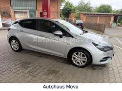 Silber Gebraucht 2020 Opel Astra Business Limousine | 8.555 € (Superpreis)