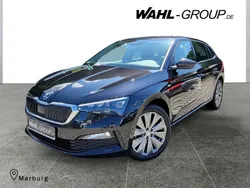 Schwarz Gebraucht 2022 Skoda Scala Tour Kleinwagen | 18.590 € (Fairer Preis)