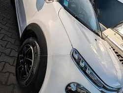 Weiß Gebraucht 2018 Citroën C3 Kleinwagen | 6.699 €