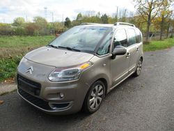 Grau Gebraucht 2010 Citroën C3 Picasso Advance Van / Kleinbus | 1.399 €