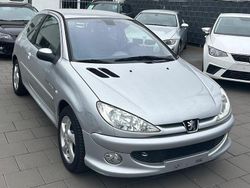 Grau Gebraucht 2005 Peugeot 206 Quiksilver Kleinwagen | 2.500 € (Etwas zu teuer)