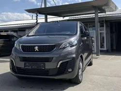 Peugeot Traveller