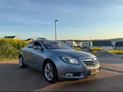 Grau Gebraucht 2009 Opel Insignia Limousine | 3.990 € (Fairer Preis)