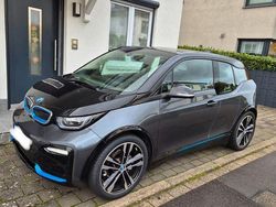Grau Gebraucht 2020 BMW i3 Comfort Edition Kleinwagen | 19.700 € (Fairer Preis)