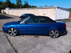 Blau Gebraucht 2004 Audi A4 Cabriolet Cabrio | 4.200 € (Guter Preis)