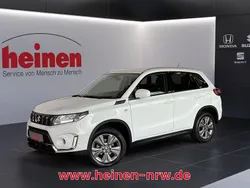 Weiß Gebraucht 2021 Suzuki Vitara Comfort SUV | 17.199 € (Fairer Preis)